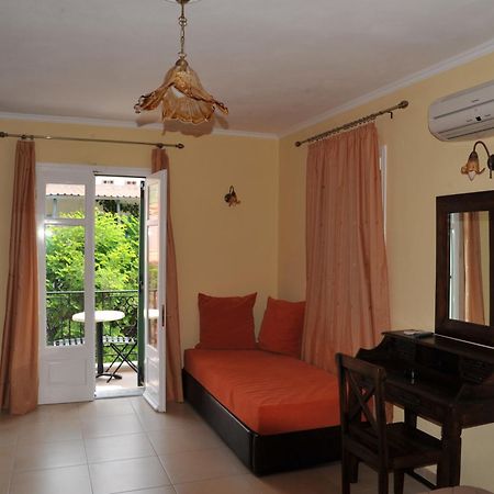 Coastline Villa Petra  Dış mekan fotoğraf
