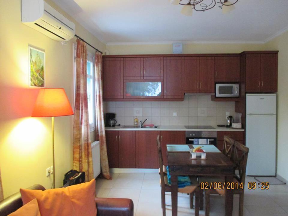 Coastline Villa Petra  Dış mekan fotoğraf