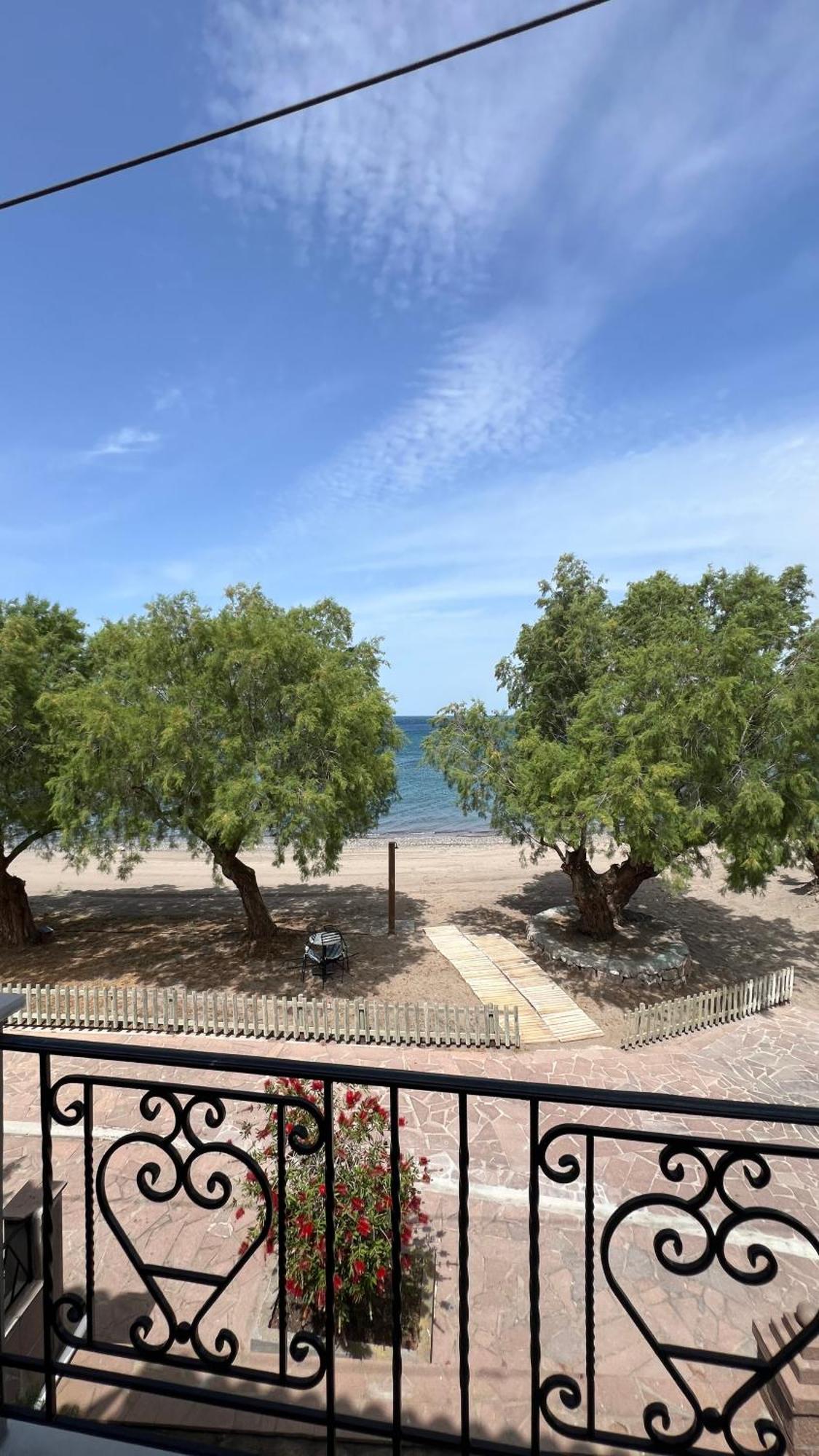 Coastline Villa Petra  Dış mekan fotoğraf