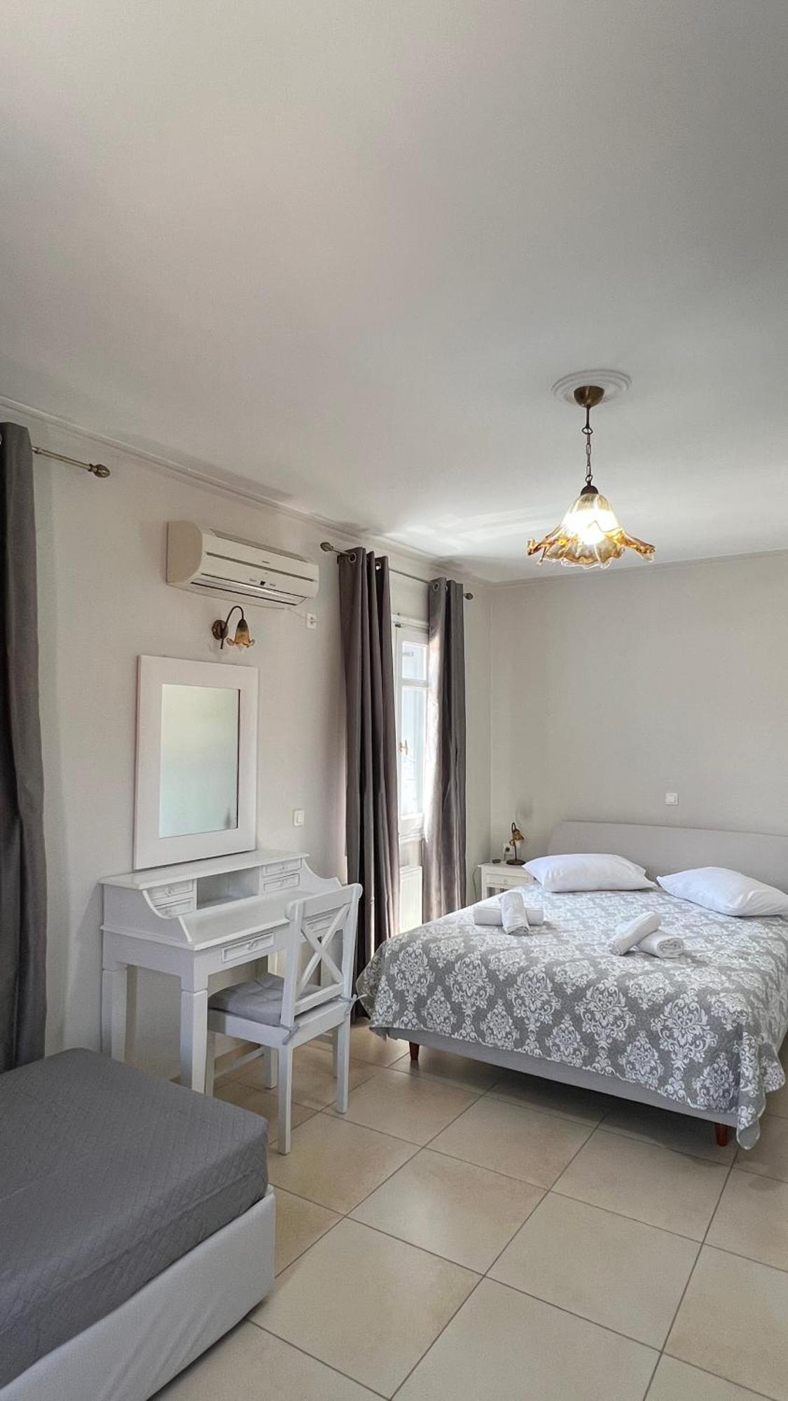 Coastline Villa Petra  Dış mekan fotoğraf
