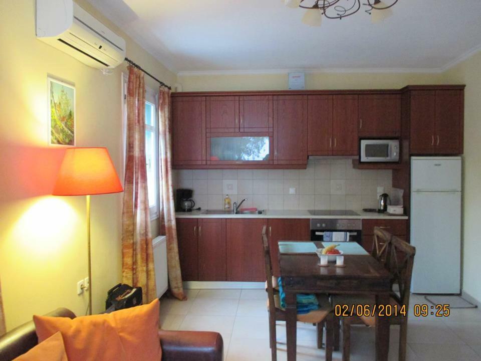 Coastline Villa Petra  Dış mekan fotoğraf